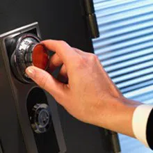 Advantage Locksmith Store Ardmore, PA 610-235-0668 - sb-com-01